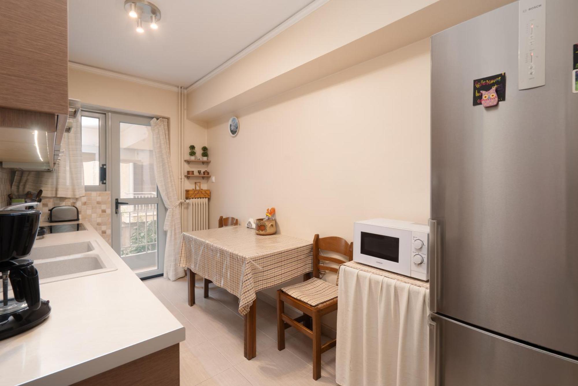 Thissio Family Apartment Атина Екстериор снимка